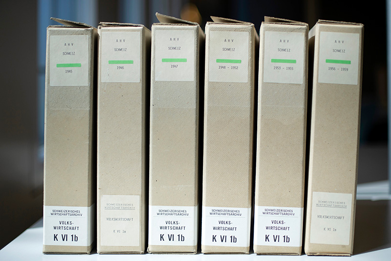 Photographie de boîtes d'archives